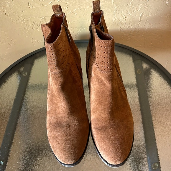 Lucky Brand LK- Lashiya Oiled Suede Dual Zipper Chunky Stacked Heel Size 10M - Picture 4 of 14